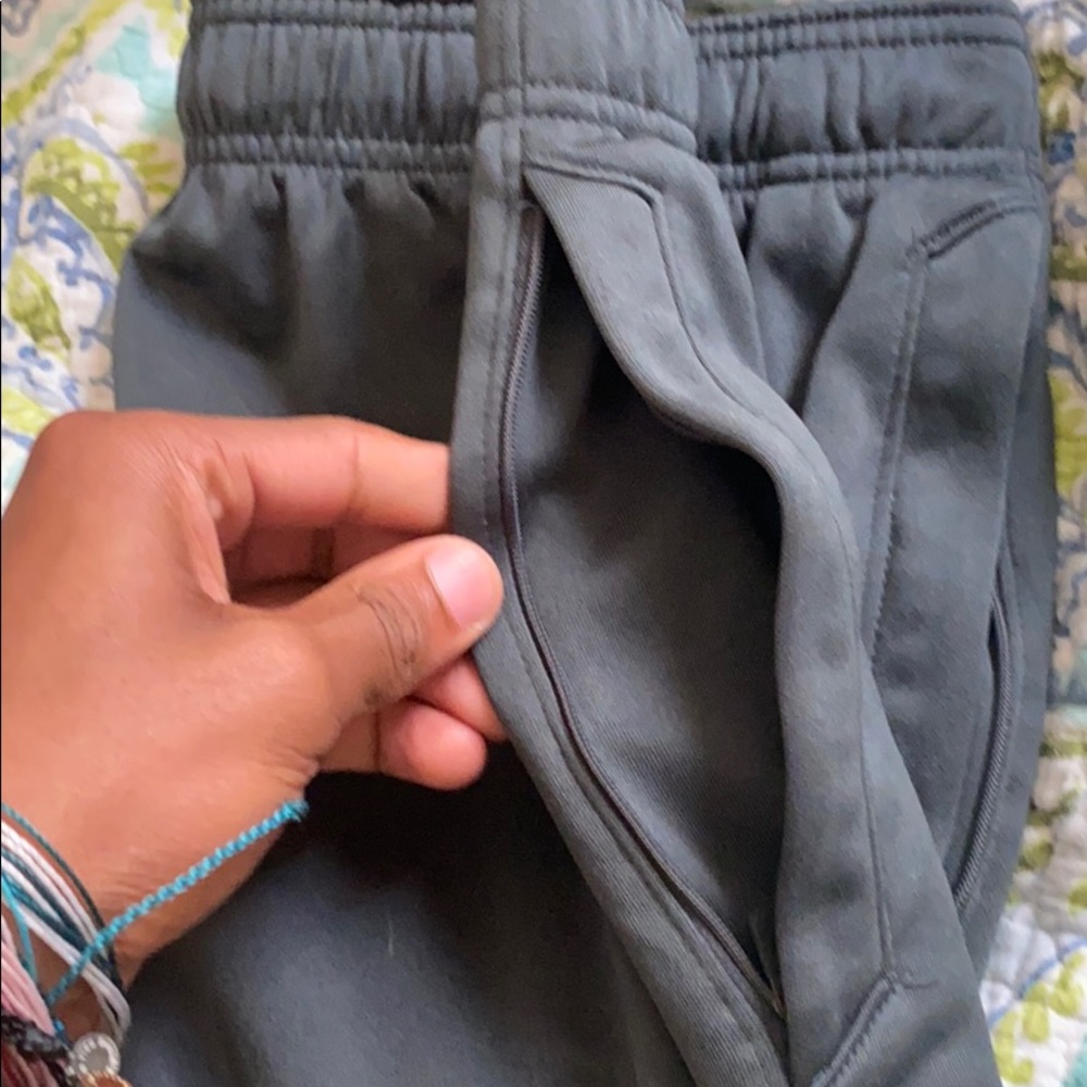 Nike Sweatpants - Picture 4 of 4
